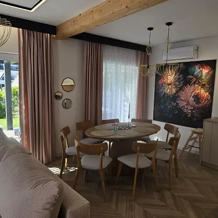 Lazur Spokojna Casa de Férias Sarbinowo